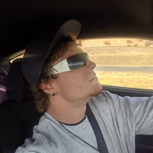 Meet your Posher, Maxwell